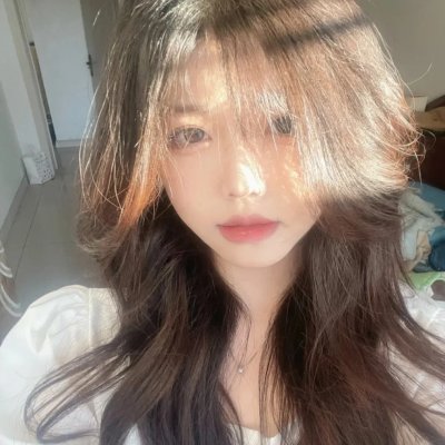 娜娜的玫瑰战争 在线观看